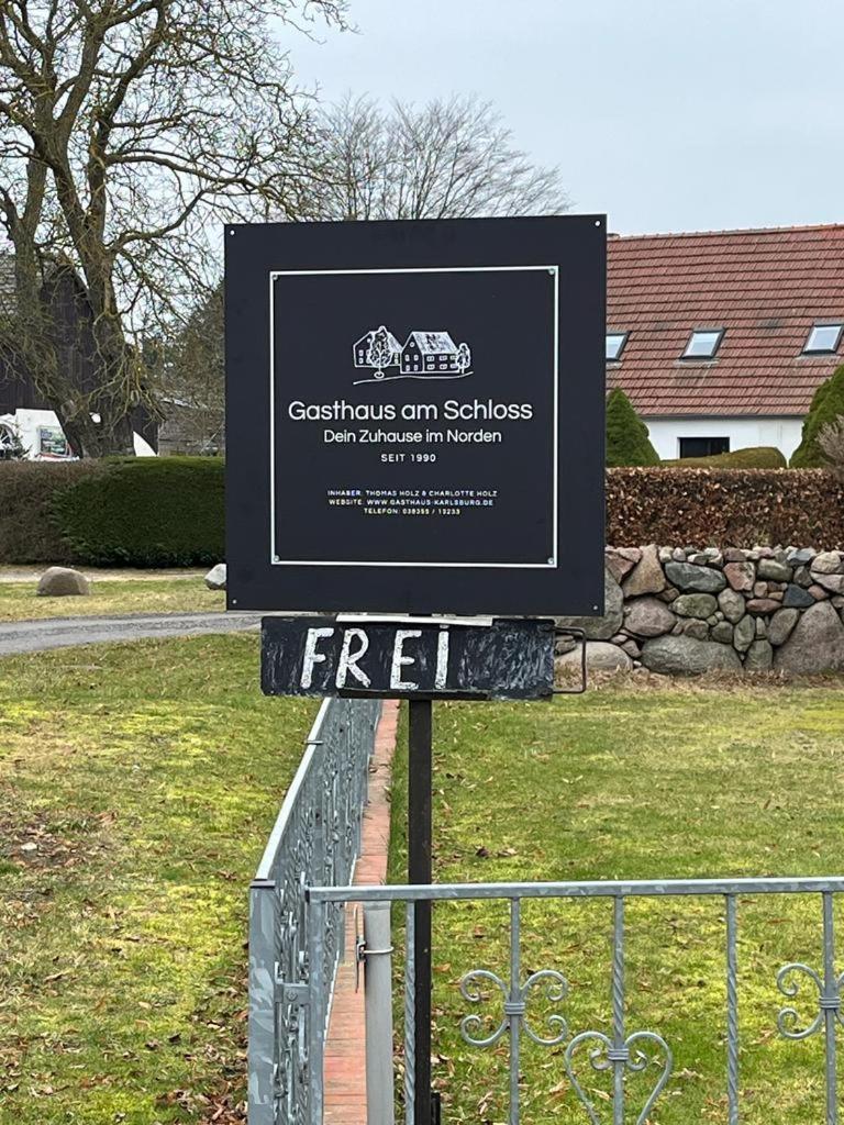 Gasthaus Am Schloss Karlsburg Exteriér fotografie