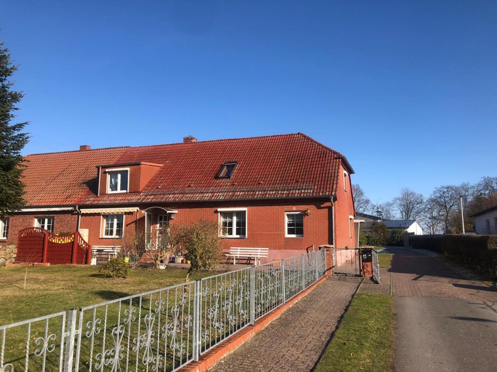 Gasthaus Am Schloss Karlsburg Exteriér fotografie